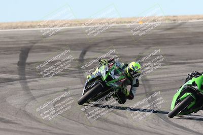 media/Jan-15-2026-Racers Edge (Thu) [[dfebeb70ab]]/3-B Group/Session 2 (Bowl Exit)/